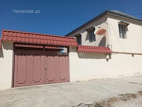 Satılır 4 otaqlı həyət evi 130 m² — Şamaxı 4 otaq 130.00 m²