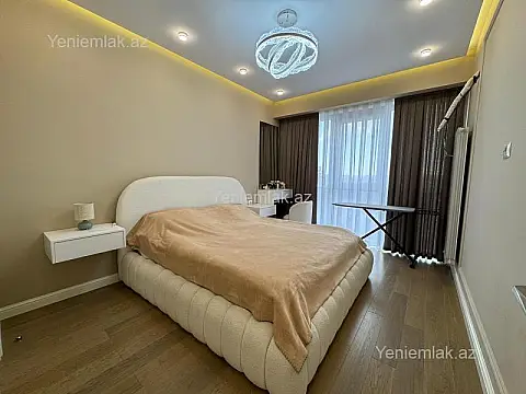 Satılır 3 otaqlı yeni tikili 86 m²