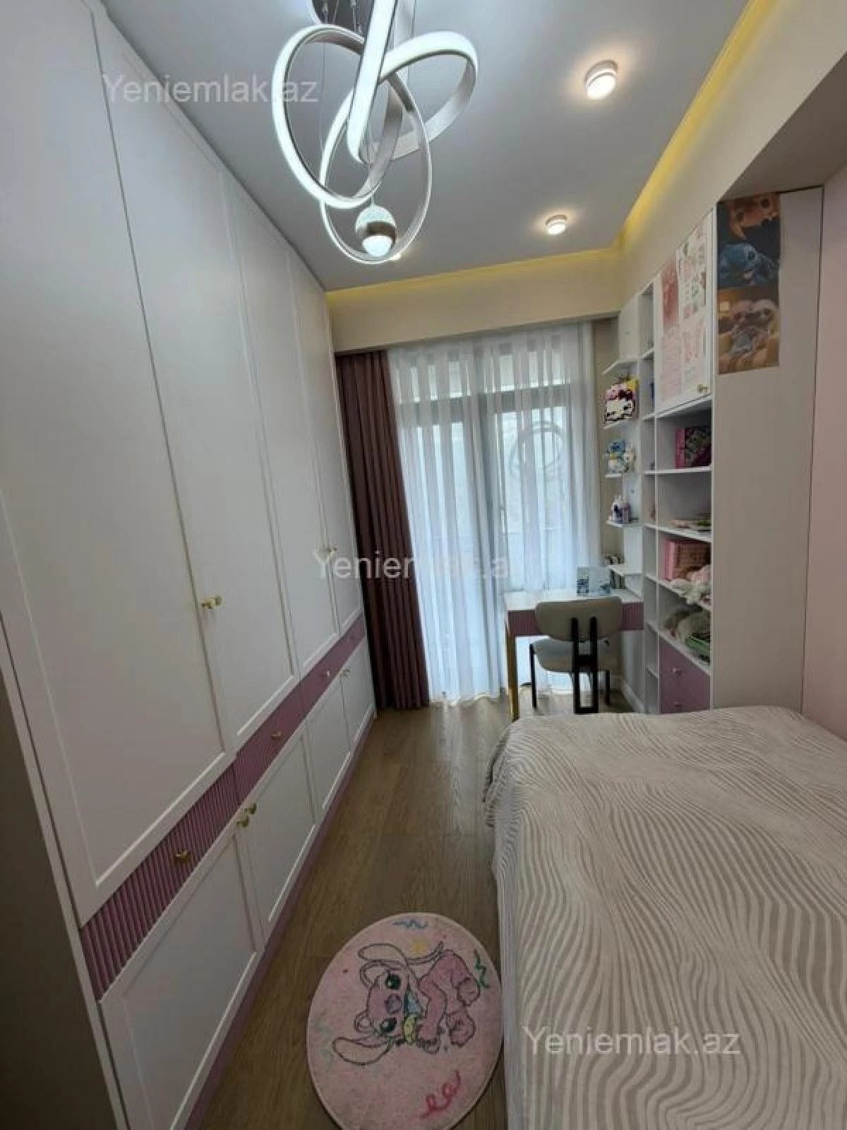 Satılır 3 otaqlı yeni tikili 86 m²