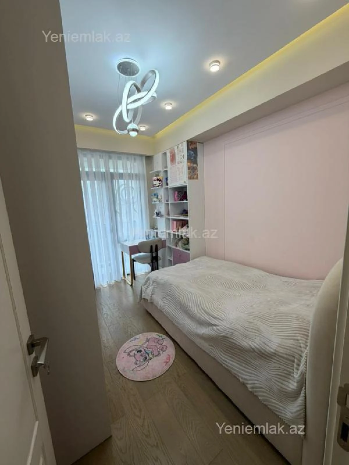 Satılır 3 otaqlı yeni tikili 86 m²