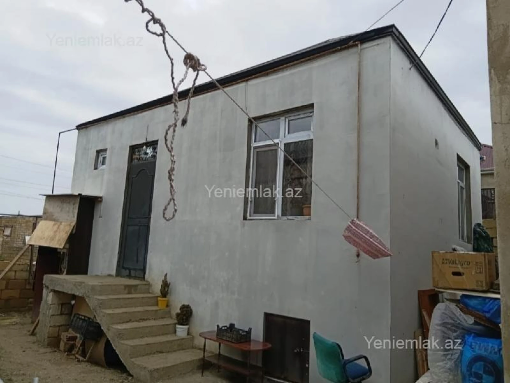 Satılır 2 otaqlı həyət evi 46 m²