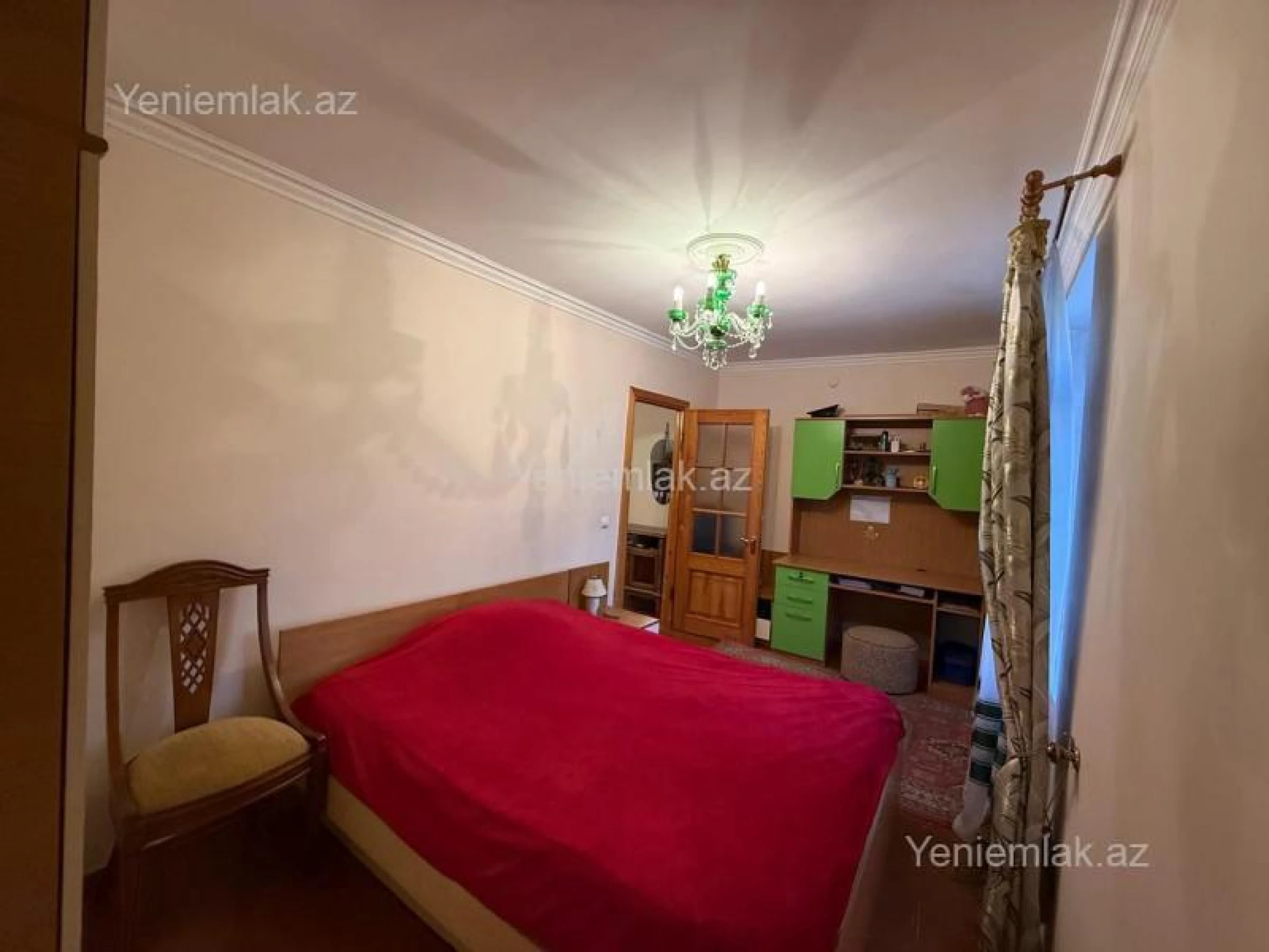 Satılır 2 otaqlı köhnə tikili 50 m²