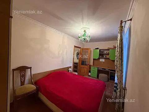 Satılır 2 otaqlı köhnə tikili 50 m²