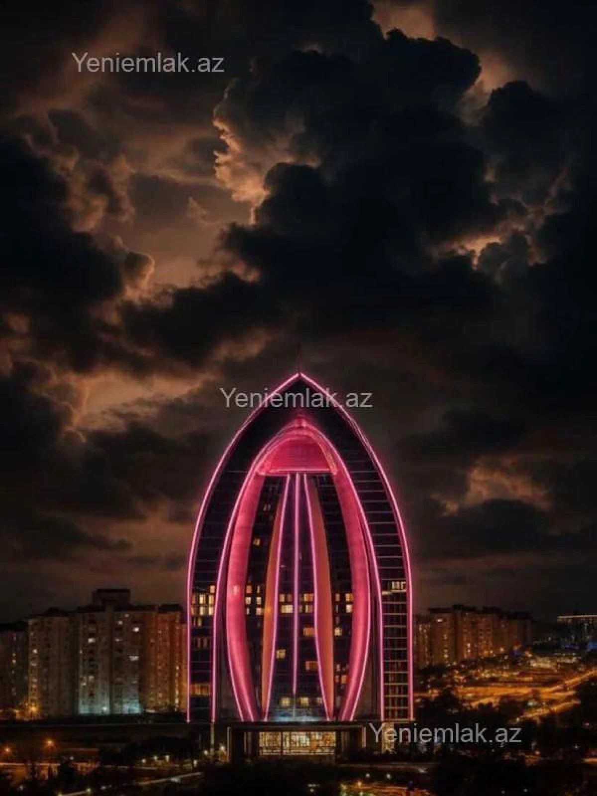 Satılır 4 otaqlı yeni tikili 180 m²