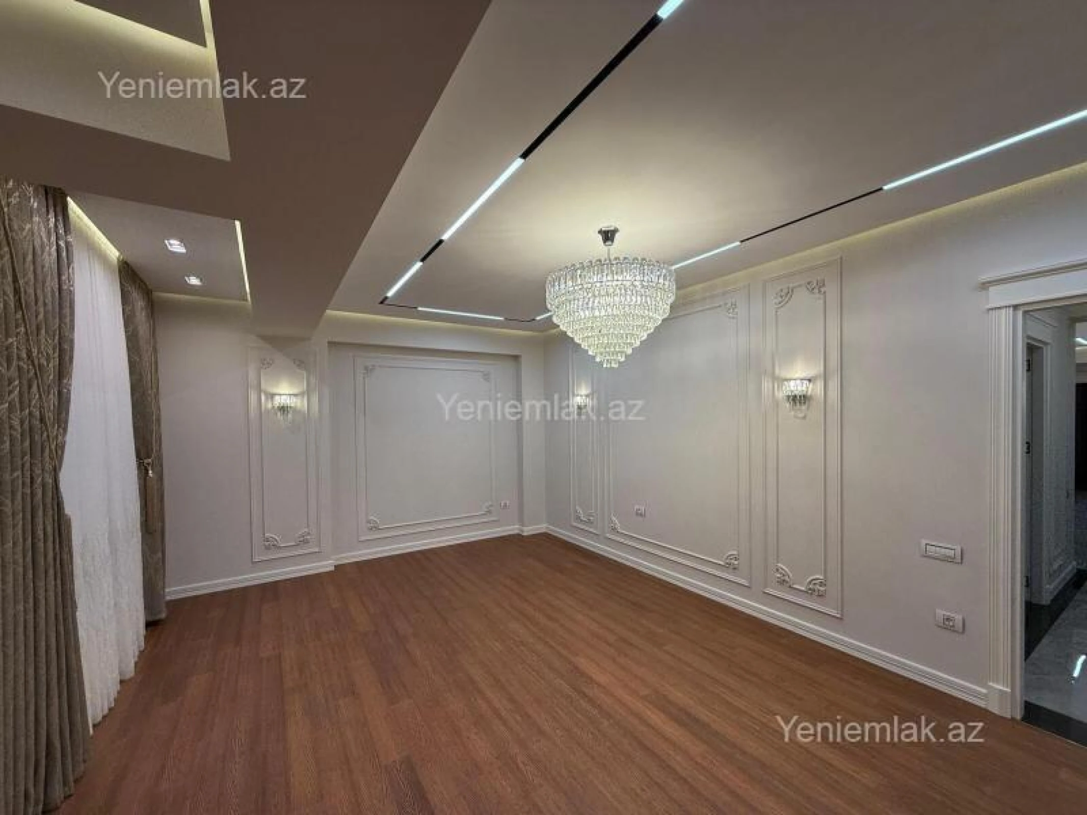 Satılır 4 otaqlı yeni tikili 180 m²