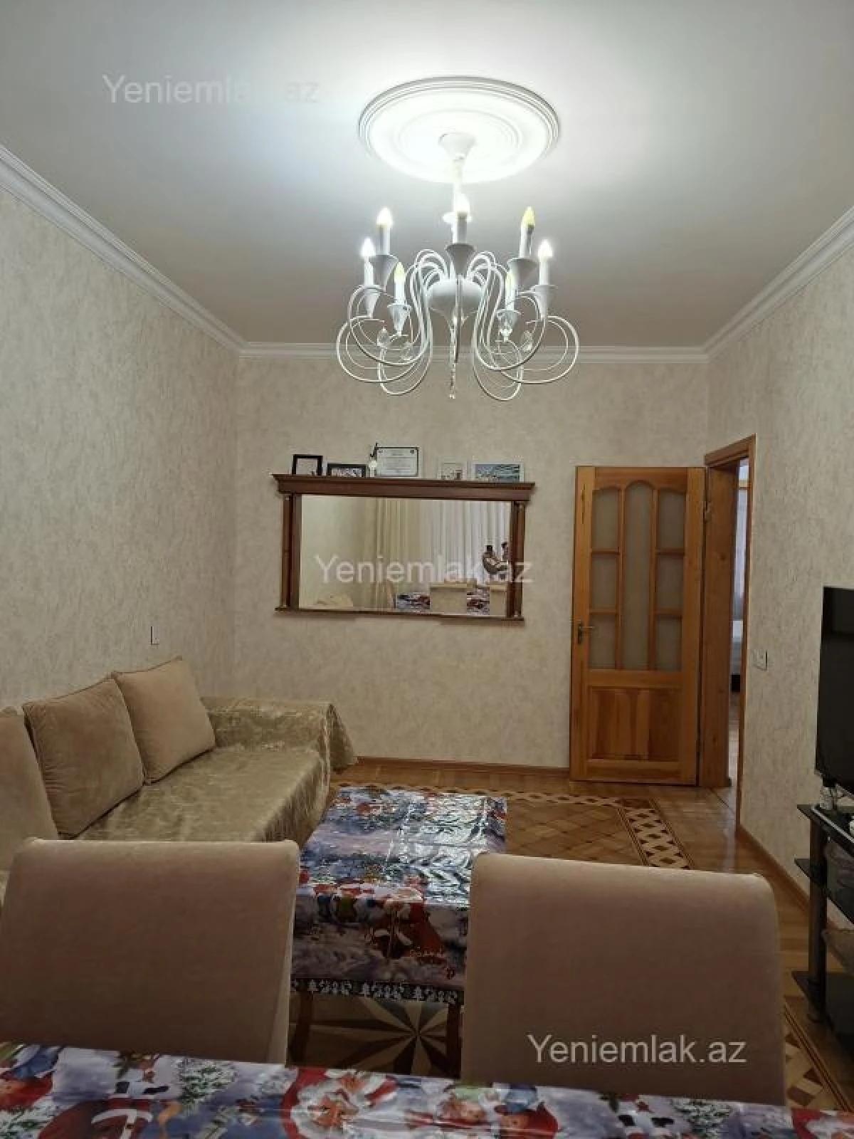 Satılır 3 otaqlı köhnə tikili 80 m²