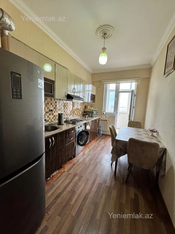 Satılır 2 otaqlı yeni tikili 60 m²