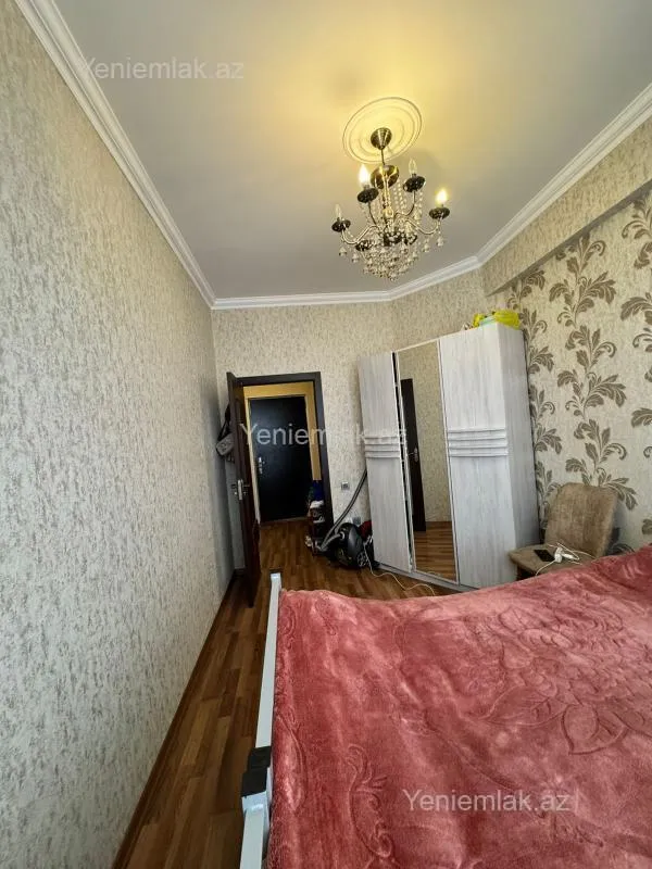 Satılır 2 otaqlı yeni tikili 60 m²