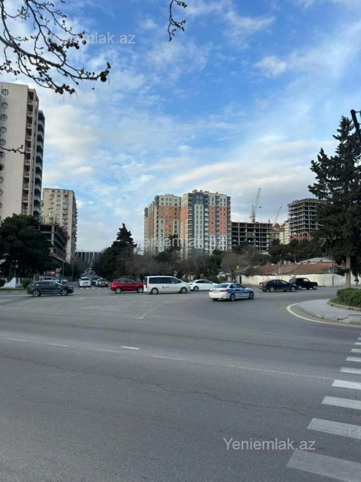 Satılır 3 otaqlı yeni tikili 90.5 m²