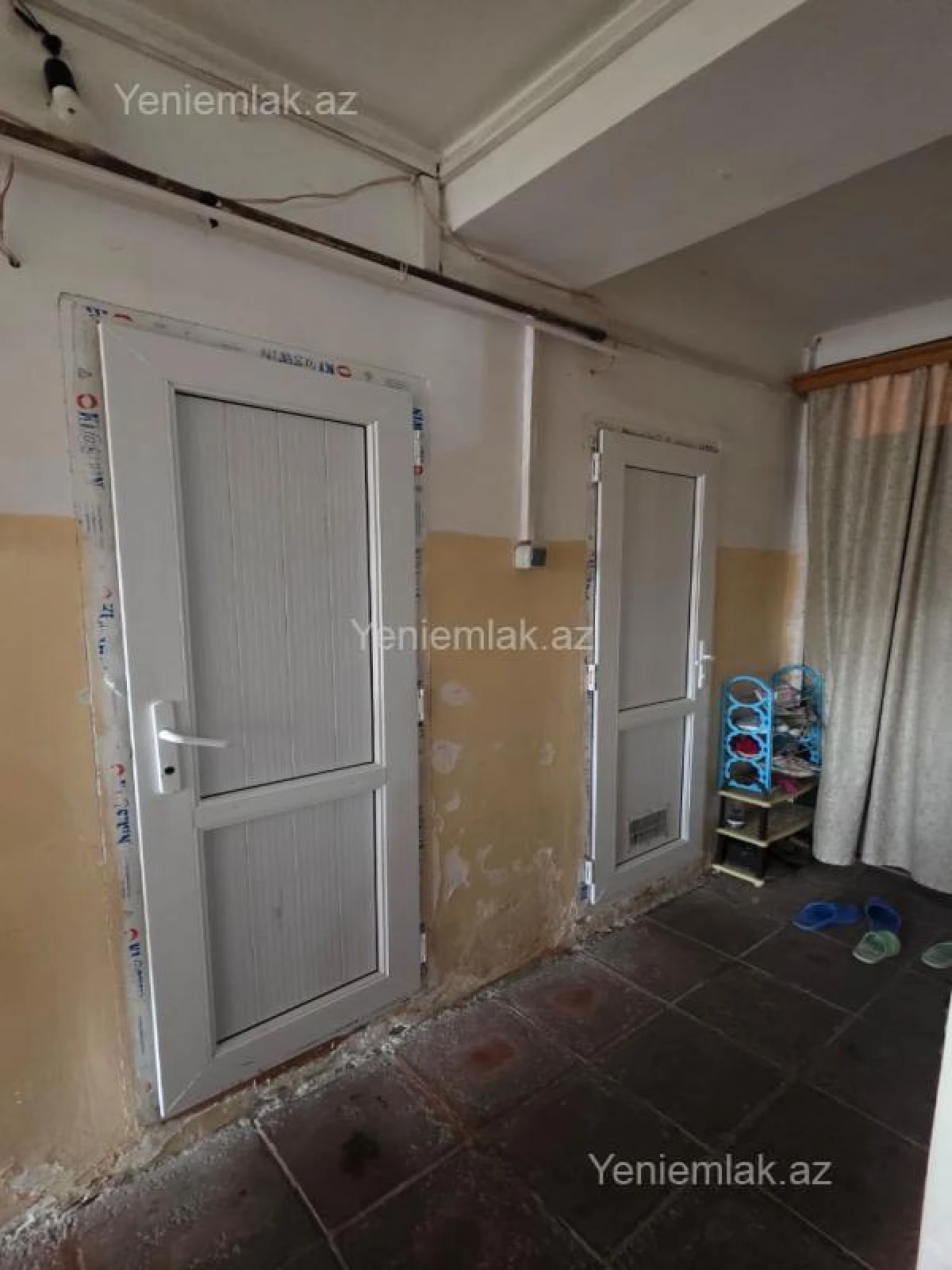 Satılır 1 otaqlı köhnə tikili 12 m²