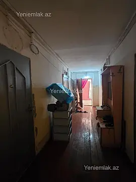 Satılır 1 otaqlı köhnə tikili 12 m²