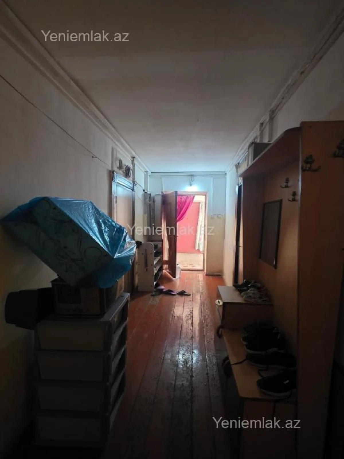 Satılır 1 otaqlı köhnə tikili 12 m²