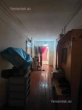 Satılır 1 otaqlı köhnə tikili 12 m²