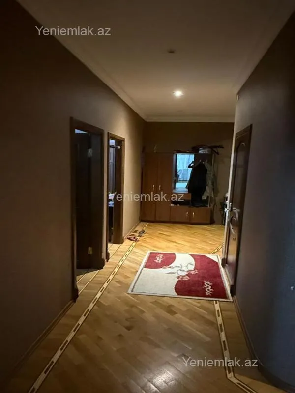 Satılır 3 otaqlı yeni tikili 140 m²