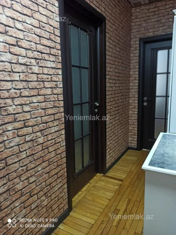 Satılır 2 otaqlı köhnə tikili 55 m²