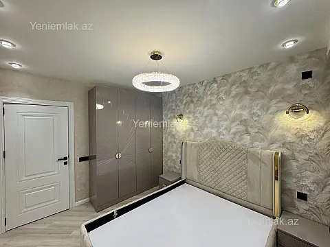 Satılır 2 otaqlı köhnə tikili 65 m²