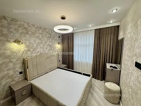 Satılır 2 otaqlı köhnə tikili 65 m²