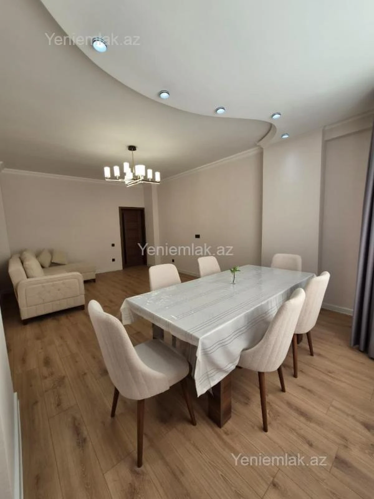 Satılır 2 otaqlı yeni tikili 66 m²