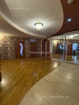 Satılır 4 otaqlı yeni tikili 191 m²