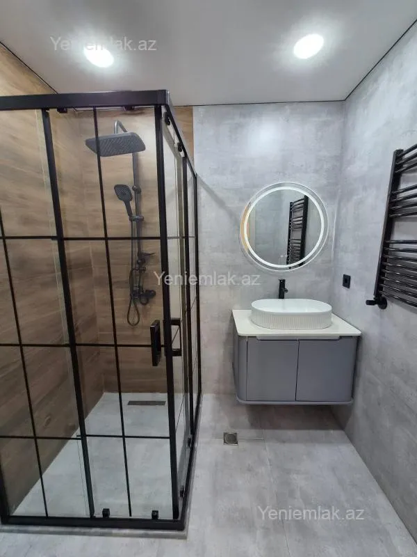 Satılır 3 otaqlı yeni tikili 95 m²