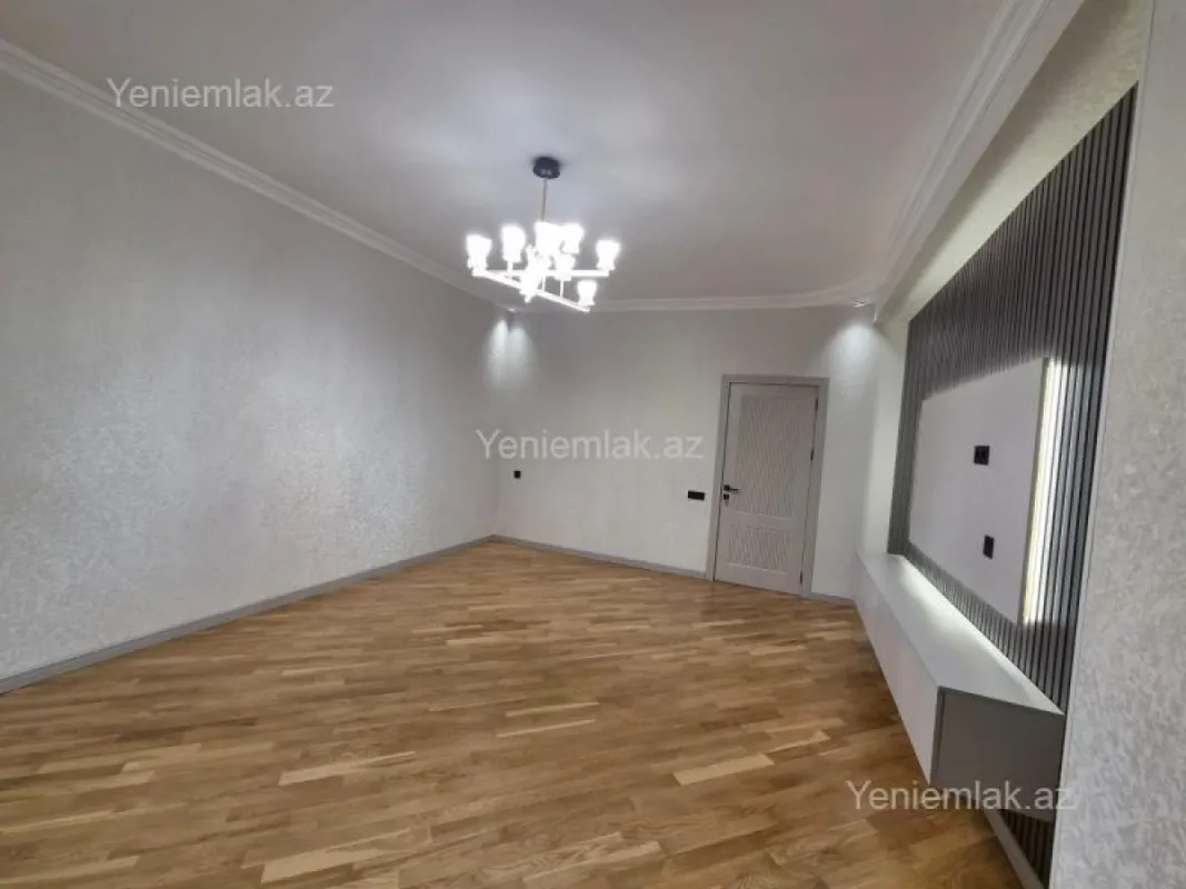 Satılır 3 otaqlı yeni tikili 95 m²