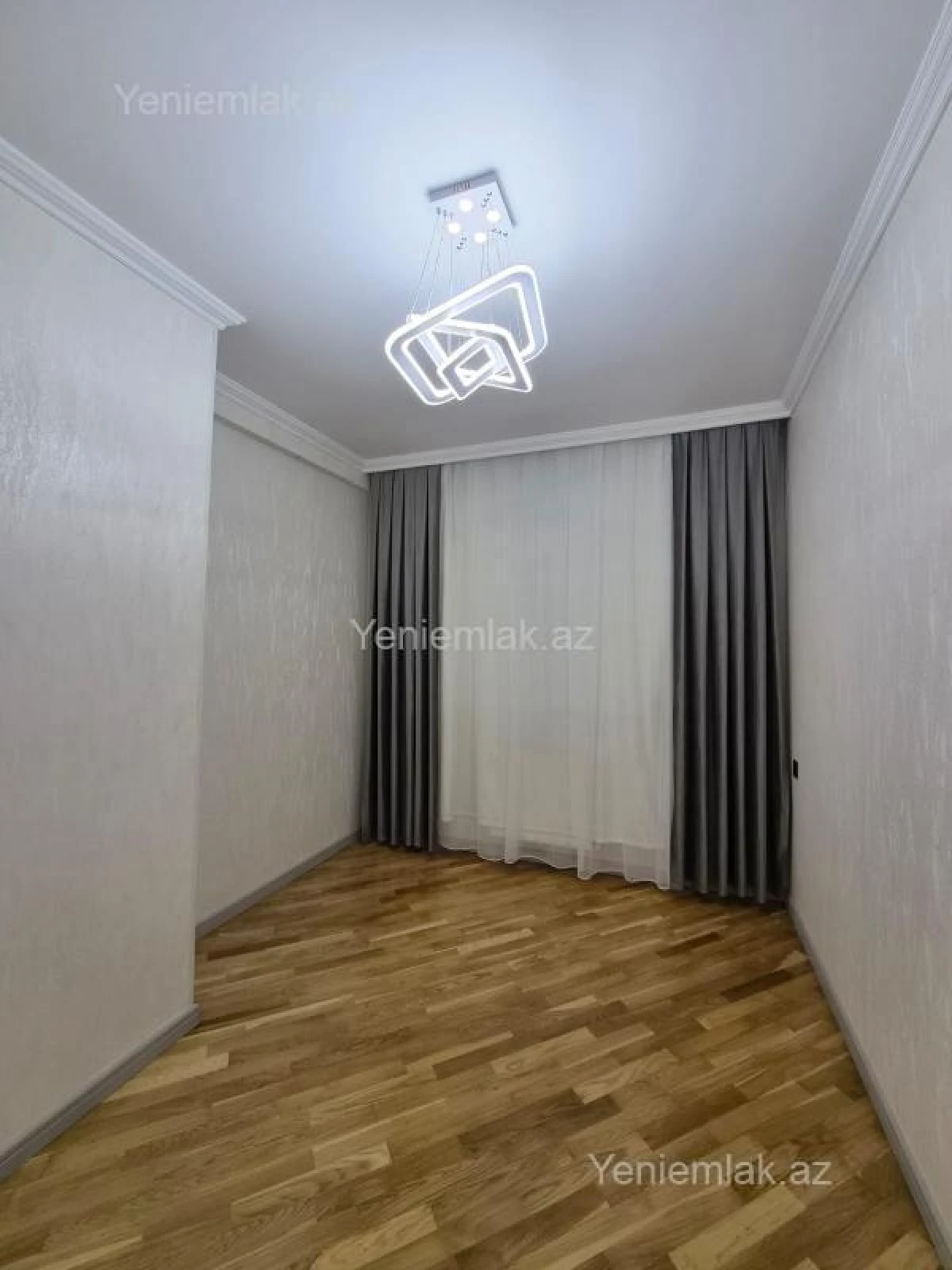 Satılır 3 otaqlı yeni tikili 95 m²