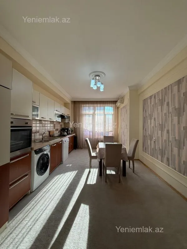 Satılır 3 otaqlı yeni tikili 123 m²