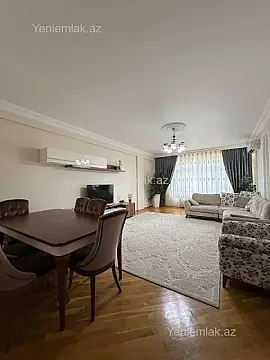 Satılır 3 otaqlı yeni tikili 123 m²