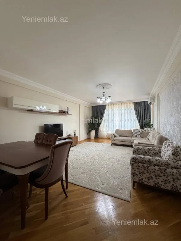 Satılır 3 otaqlı yeni tikili 123 m²