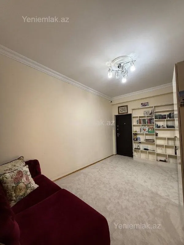 Satılır 3 otaqlı yeni tikili 123 m²