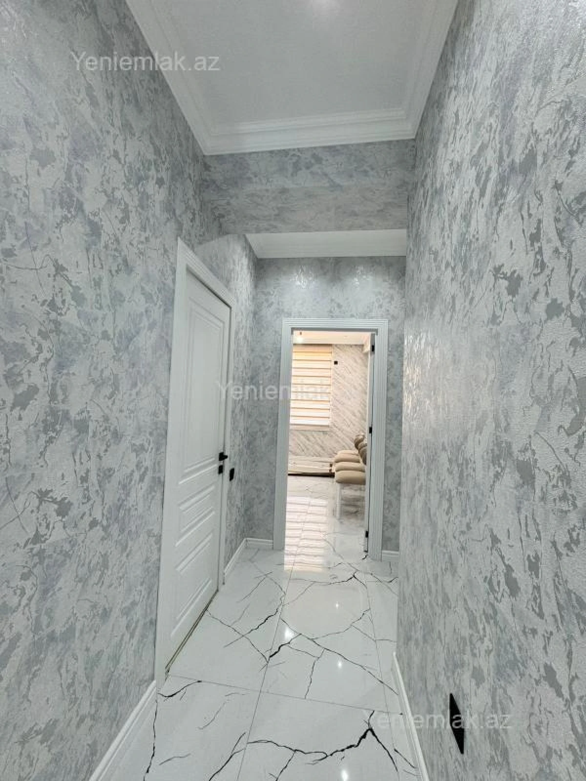 Satılır 2 otaqlı yeni tikili 79 m²