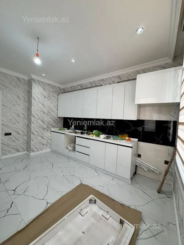 Satılır 2 otaqlı yeni tikili 79 m²