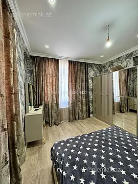 Satılır 2 otaqlı yeni tikili 79 m²