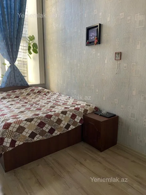 Satılır 3 otaqlı köhnə tikili 70 m²