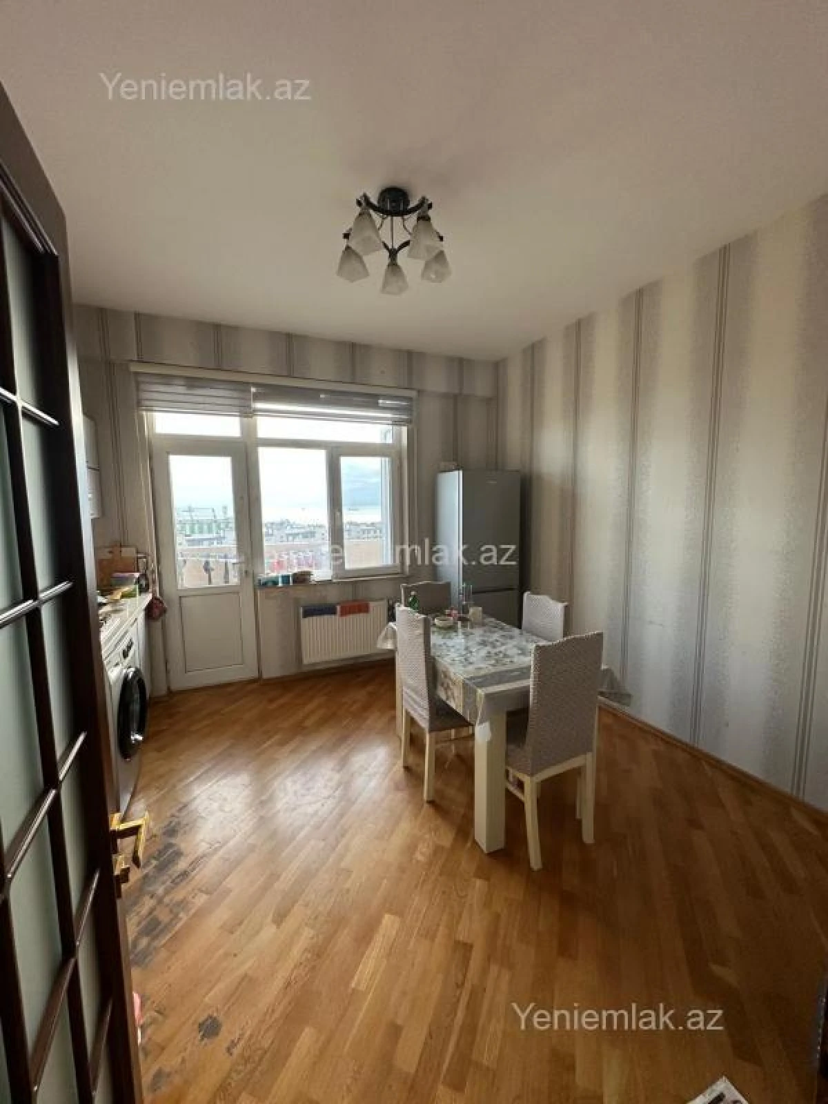 Satılır 2 otaqlı yeni tikili 86 m²
