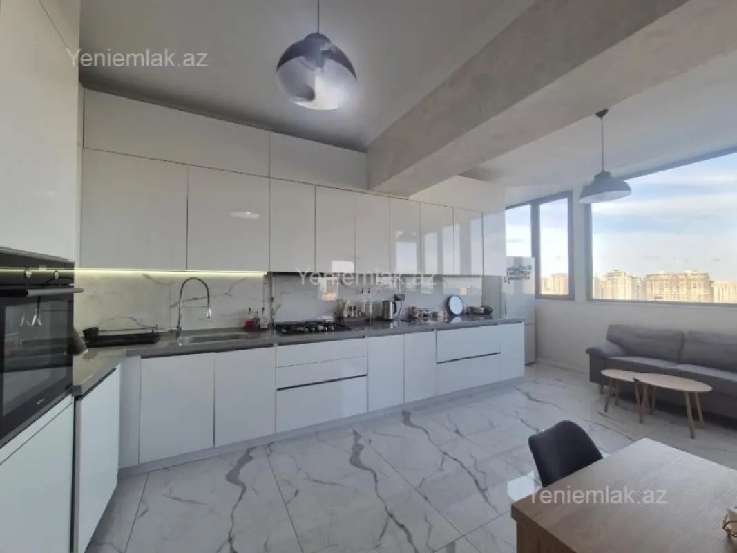 Satılır 3 otaqlı yeni tikili 149 m²