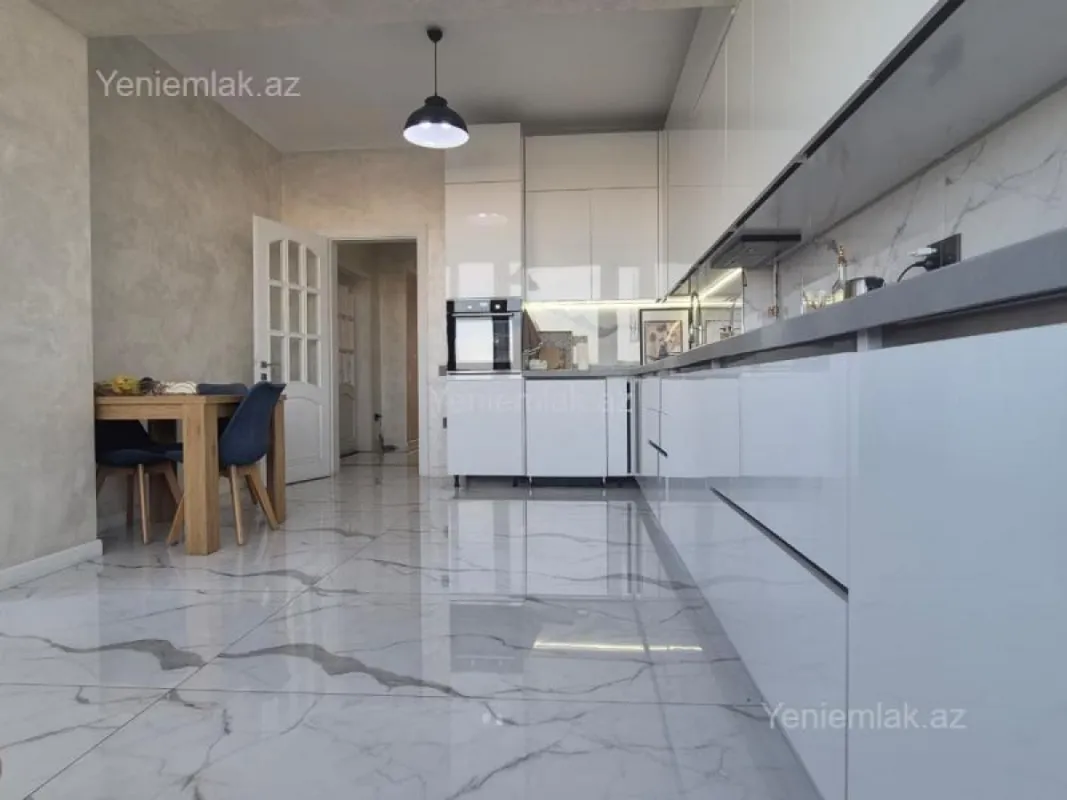 Satılır 3 otaqlı yeni tikili 149 m²