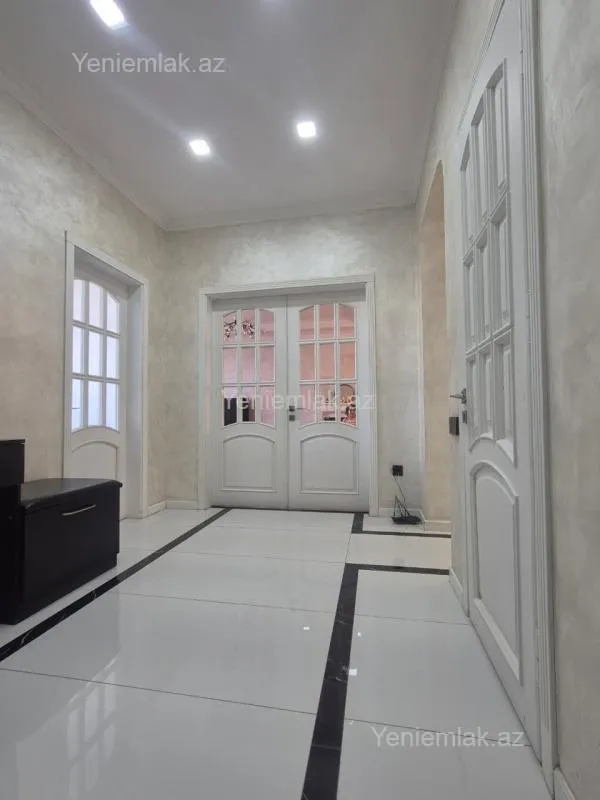 Satılır 3 otaqlı yeni tikili 149 m²