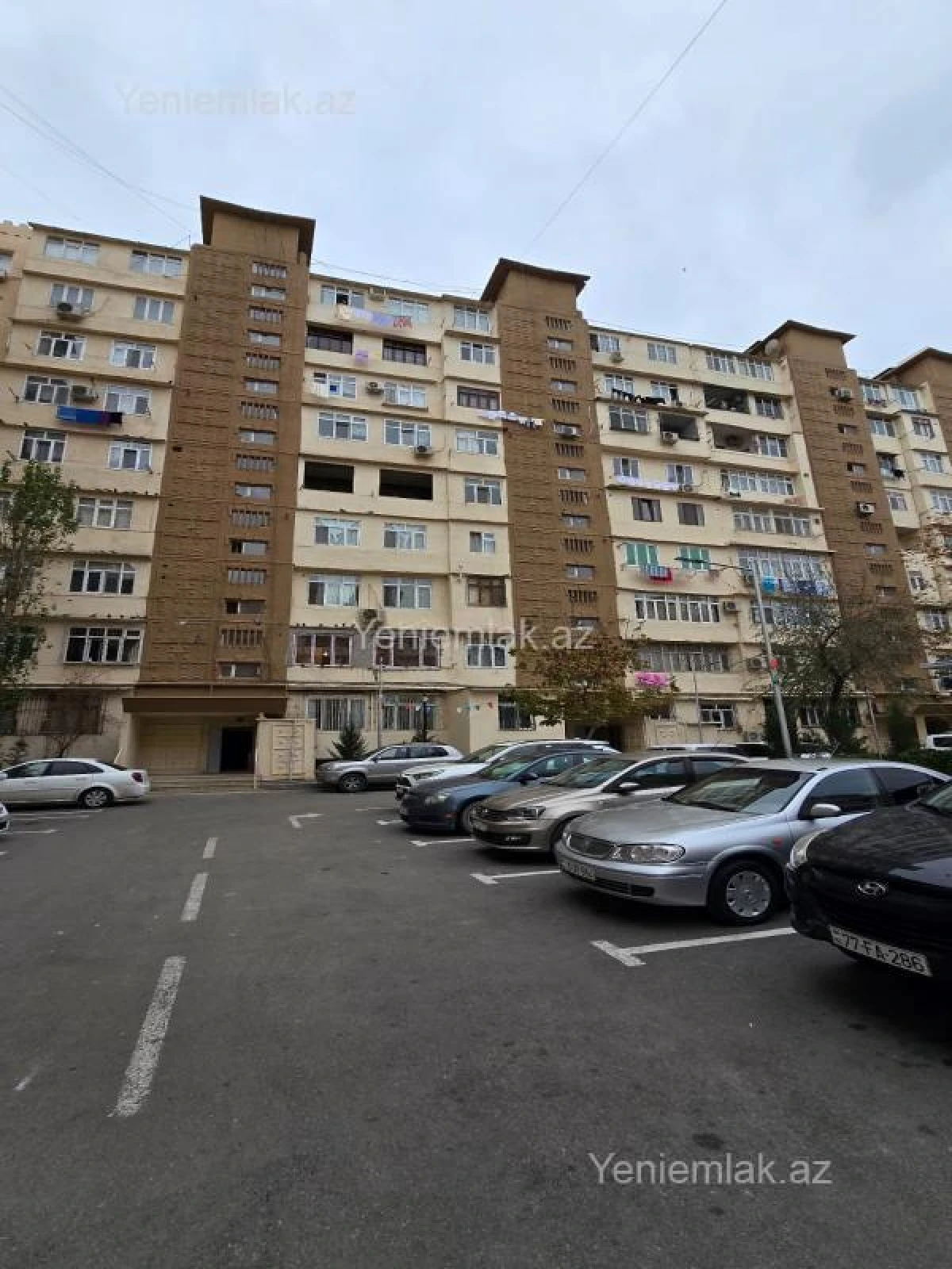 Satılır 2 otaqlı köhnə tikili 55 m²