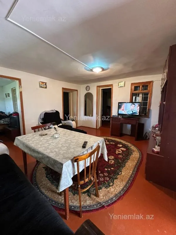 Satılır 4 otaqlı həyət evi 50 m²