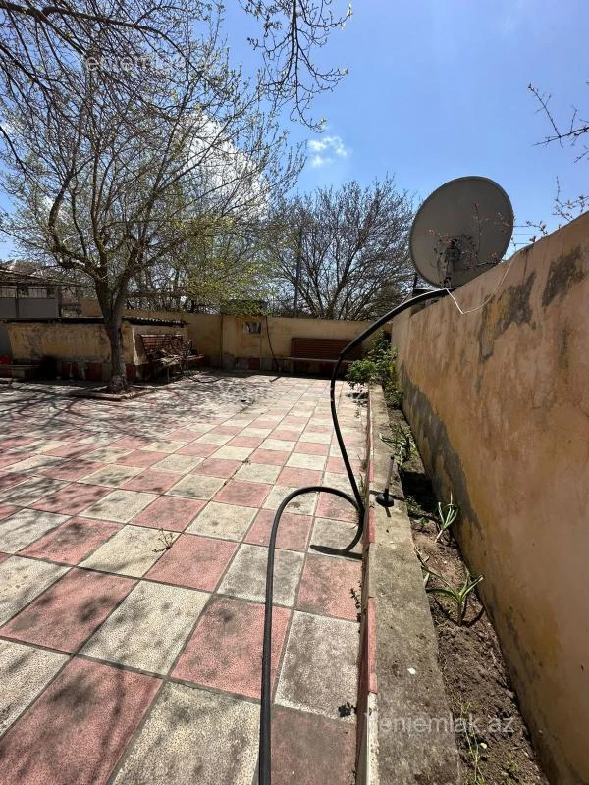 Satılır 4 otaqlı həyət evi 50 m²