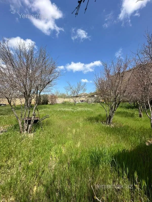 Satılır 4 otaqlı həyət evi 50 m²