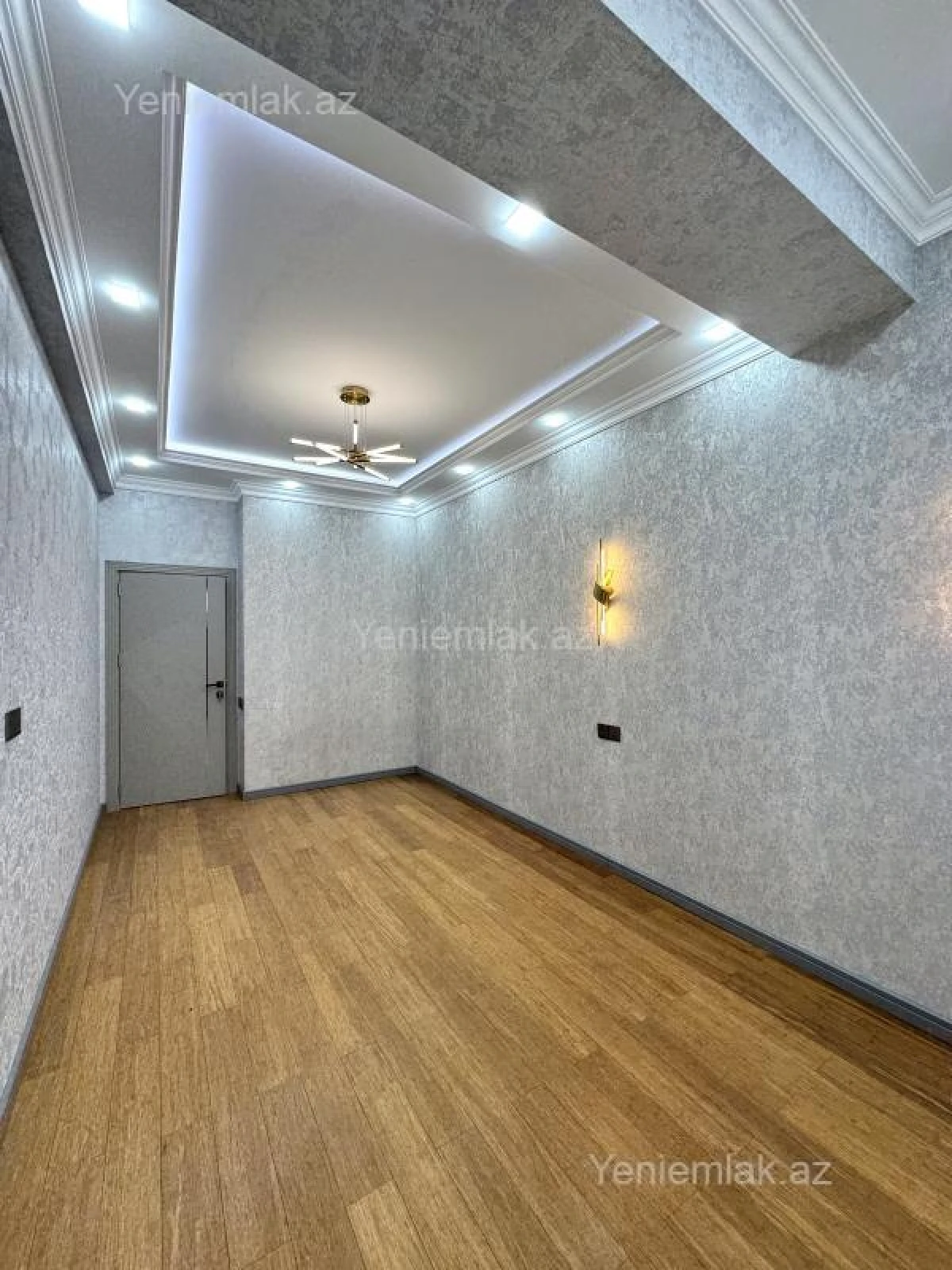 Satılır 3 otaqlı yeni tikili 118 m²