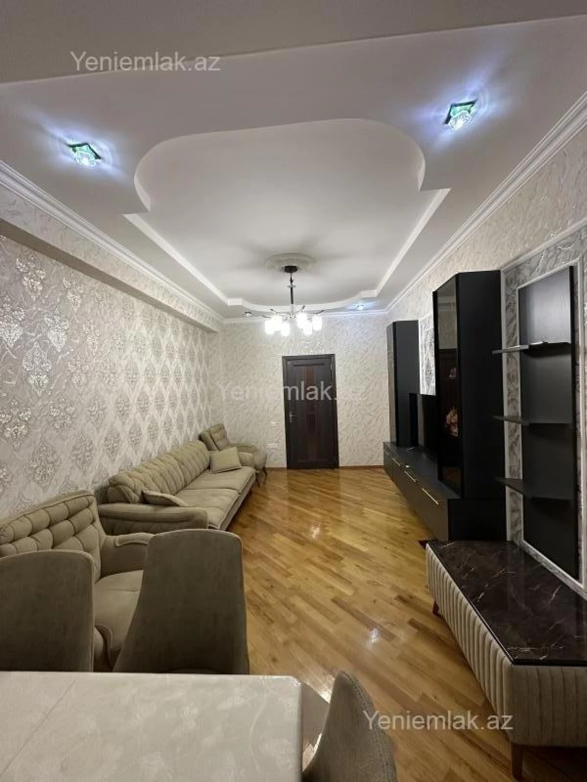 Satılır 2 otaqlı yeni tikili 61 m²