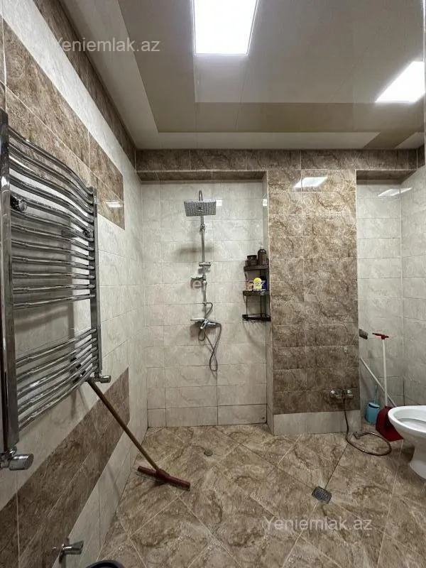 Satılır 2 otaqlı yeni tikili 61 m²