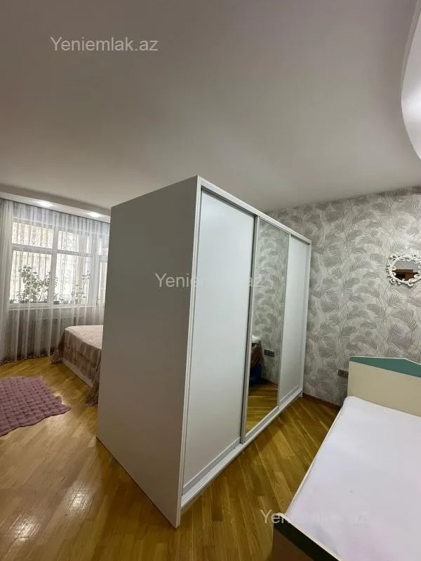 Satılır 2 otaqlı yeni tikili 55 m²