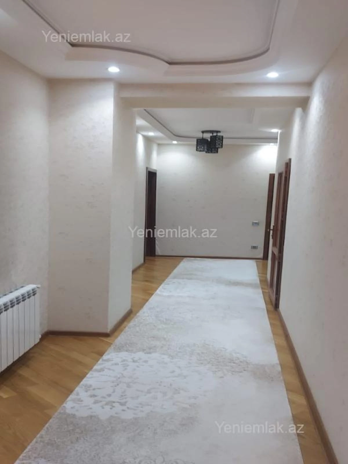 Satılır 3 otaqlı yeni tikili 136 m²