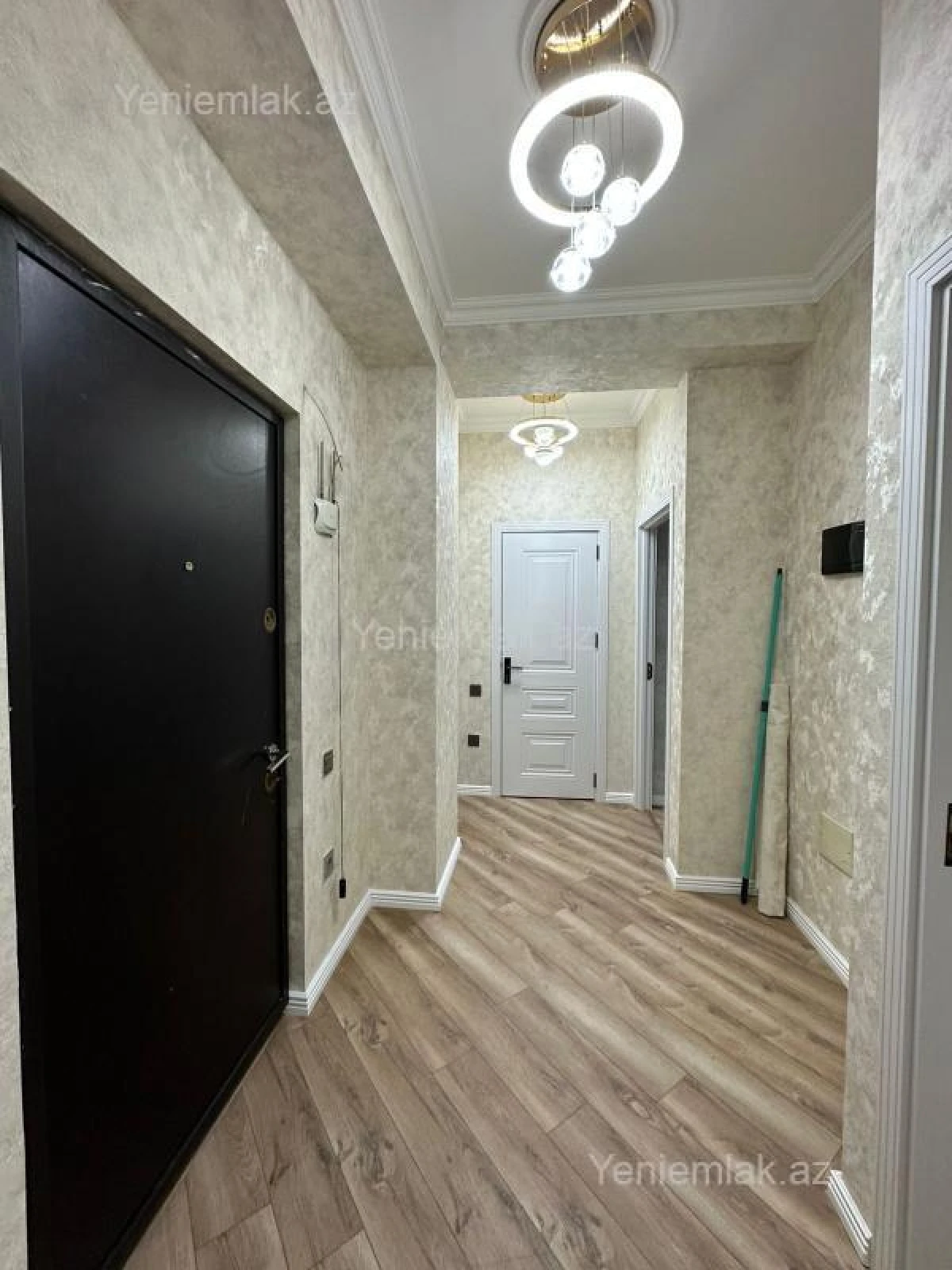 Satılır 2 otaqlı yeni tikili 62 m²