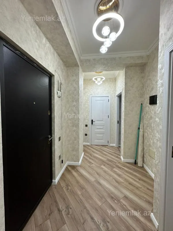 Satılır 2 otaqlı yeni tikili 62 m²