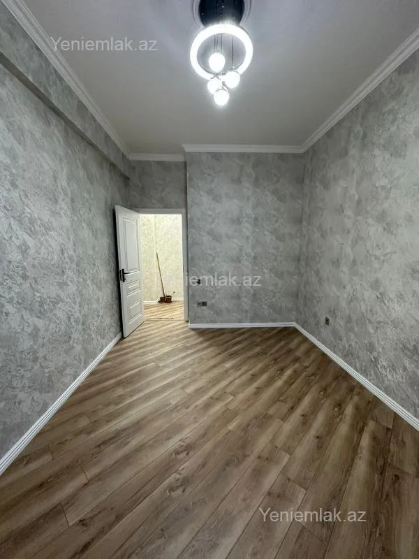 Satılır 2 otaqlı yeni tikili 62 m²